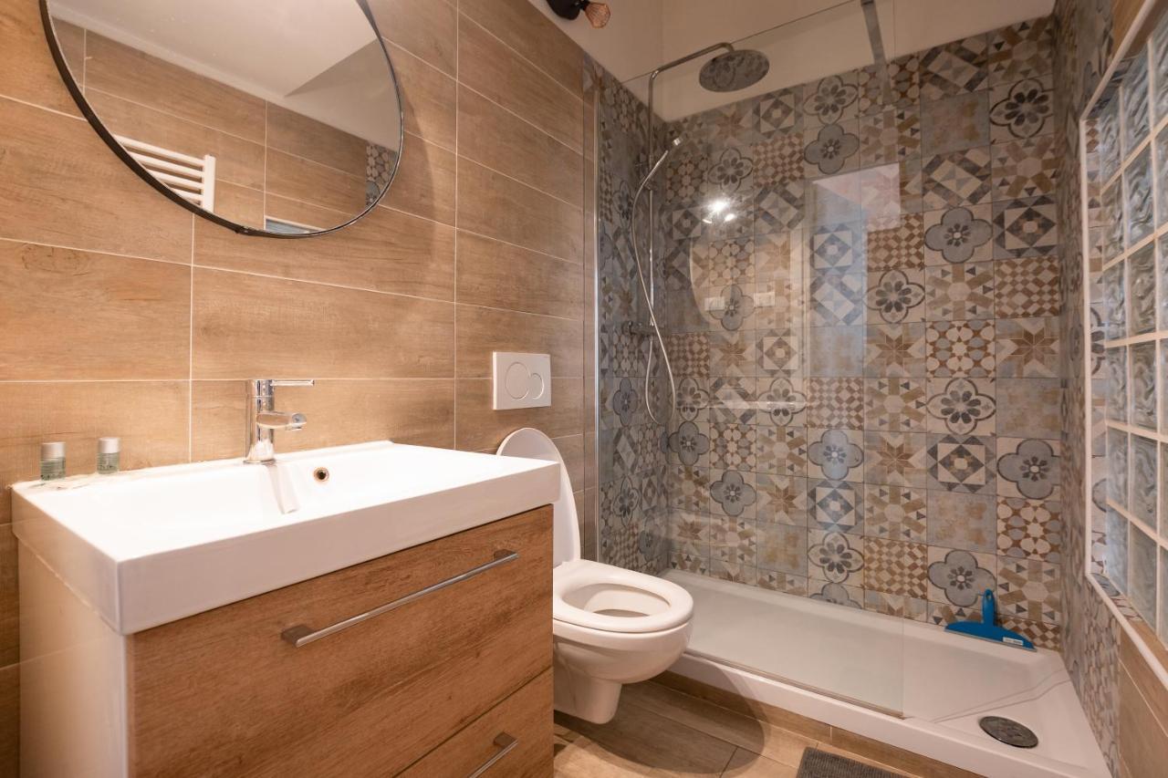 Cozy Apartment Near Navigli Milano Exterior foto